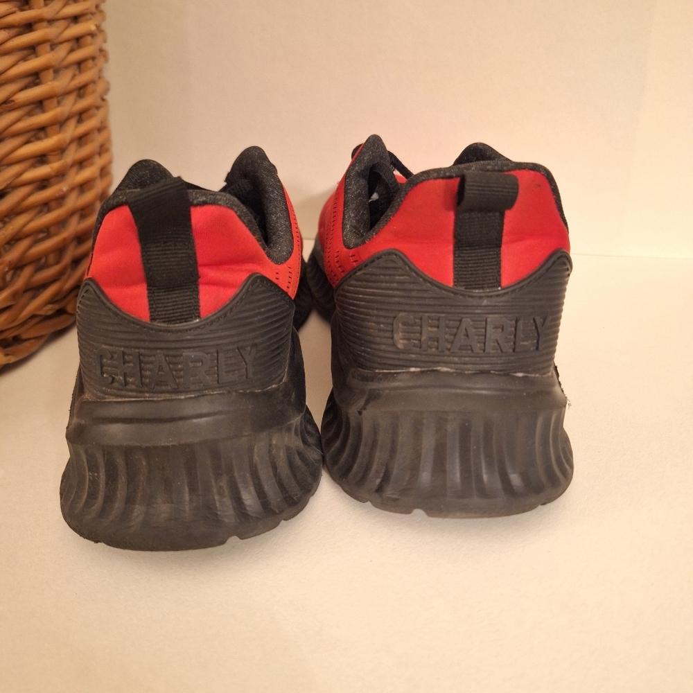Charly Falcon Mens Red Running Athletic Shoes Size 8 Very Good Condition - Picture 3 of 5